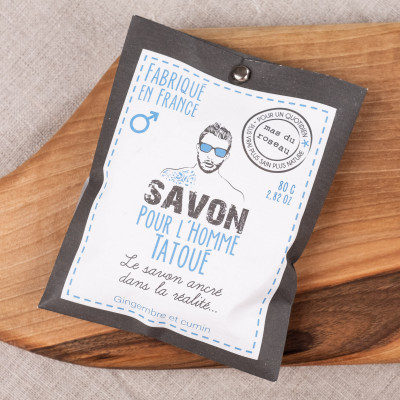 Savon pour l'homme tatoué